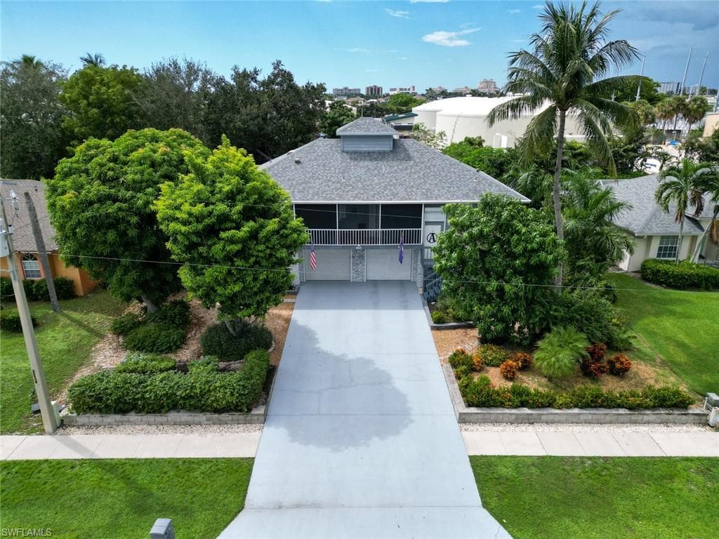 480 Worthington ST MARCO ISLAND, FL 34145