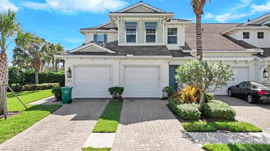 2344 Sheen LN 305 NAPLES, FL 34120