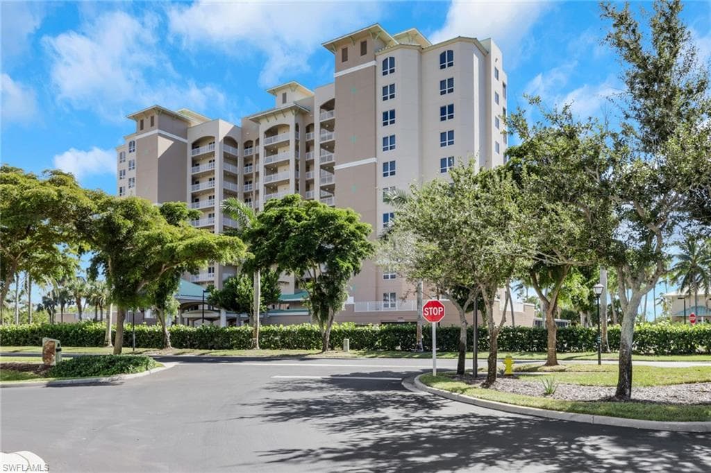 4182 Bay Beach LN 746 FORT MYERS BEACH, FL 33931