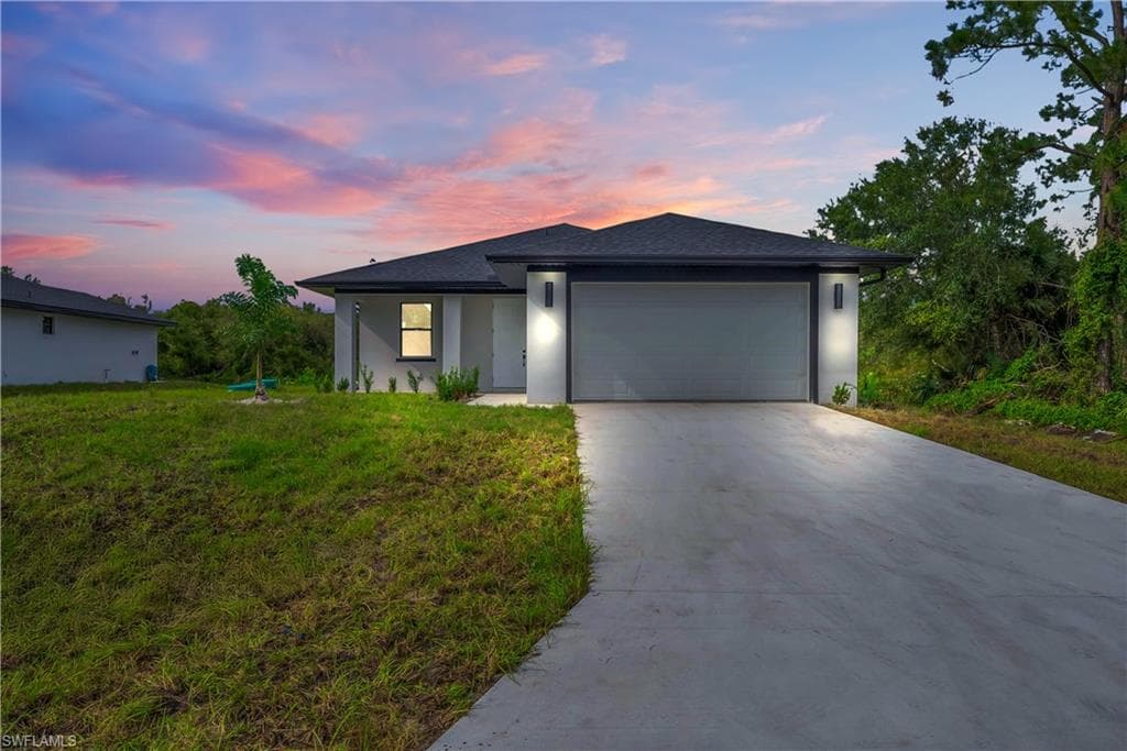 3224 53rd ST W LEHIGH ACRES, FL 33971