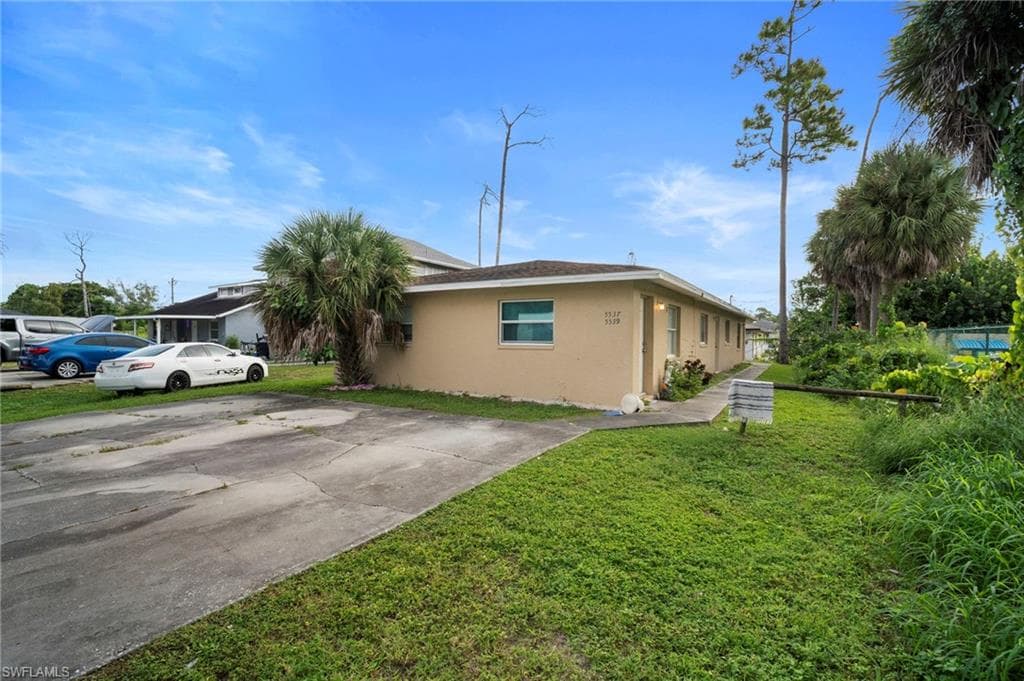 5539 10th AVE FORT MYERS, FL 33907