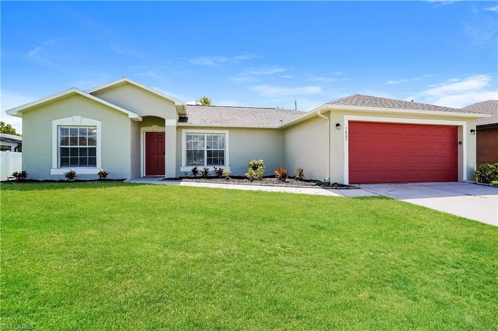 1805 NE 21st PL CAPE CORAL, FL 33909
