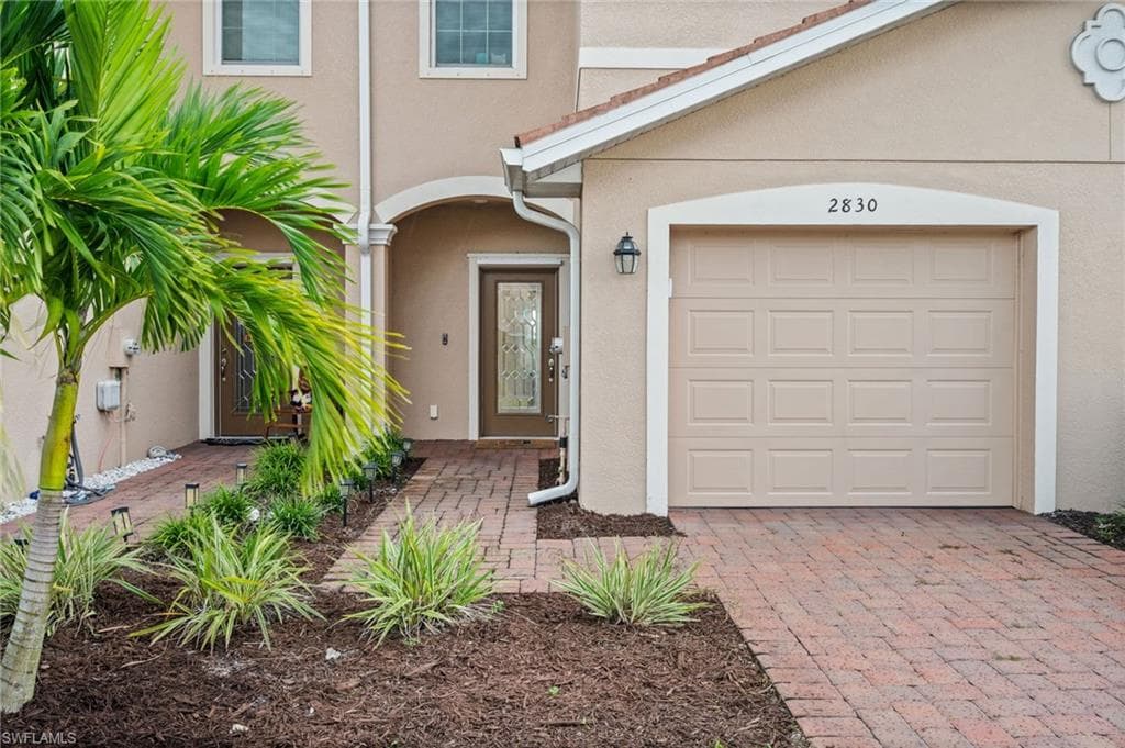 2830 Blossom WAY NAPLES, FL 34120