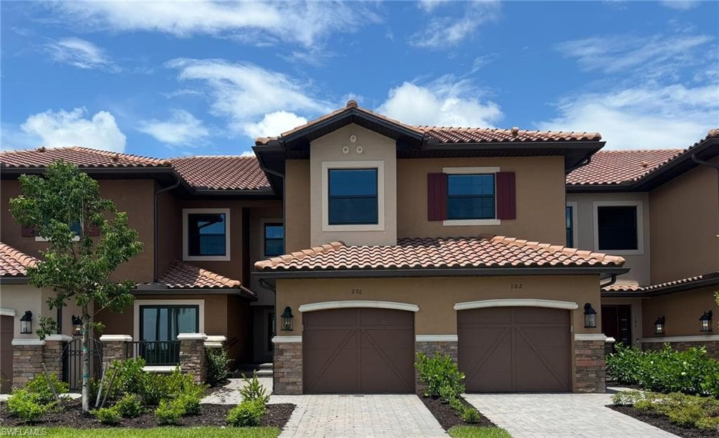 15323 Lucerna ST 202 NAPLES, FL 34114