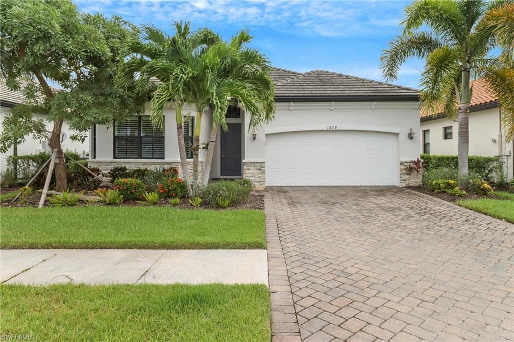 1878 Mustique ST NAPLES, FL 34120