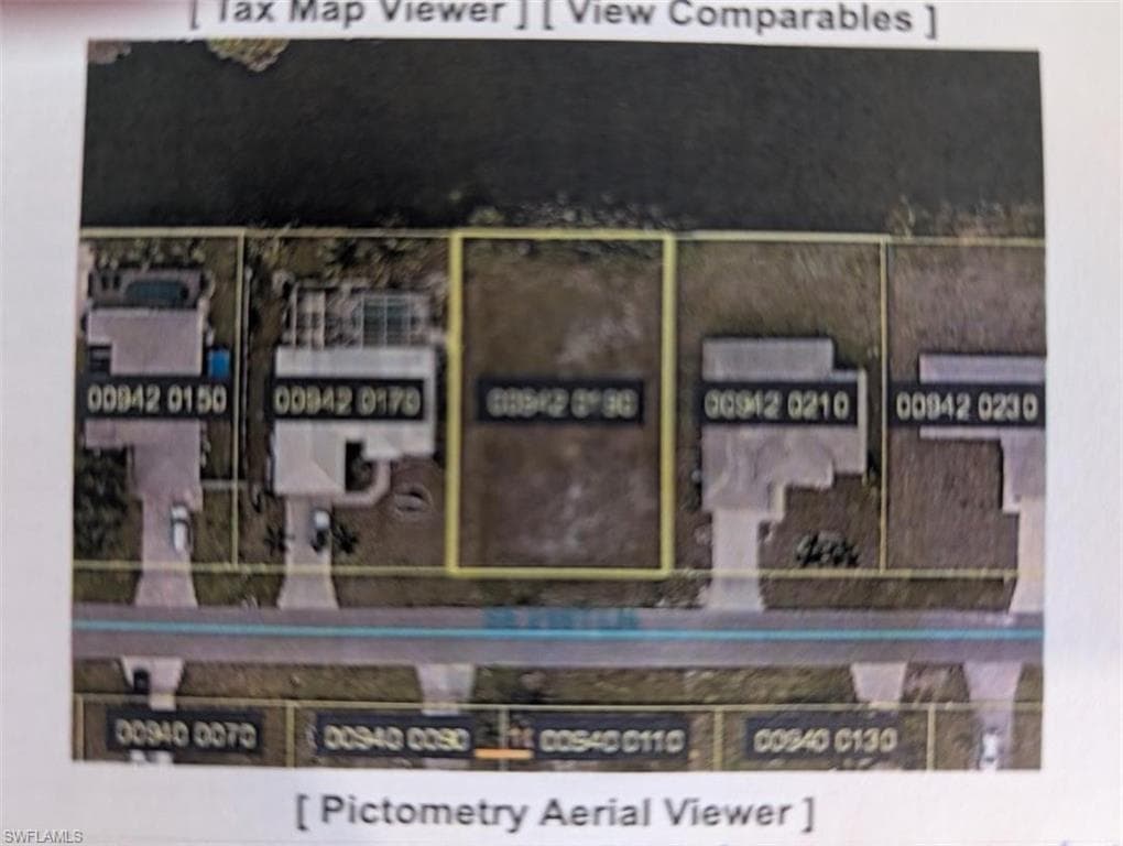147 SE 21st LN CAPE CORAL, FL 33990
