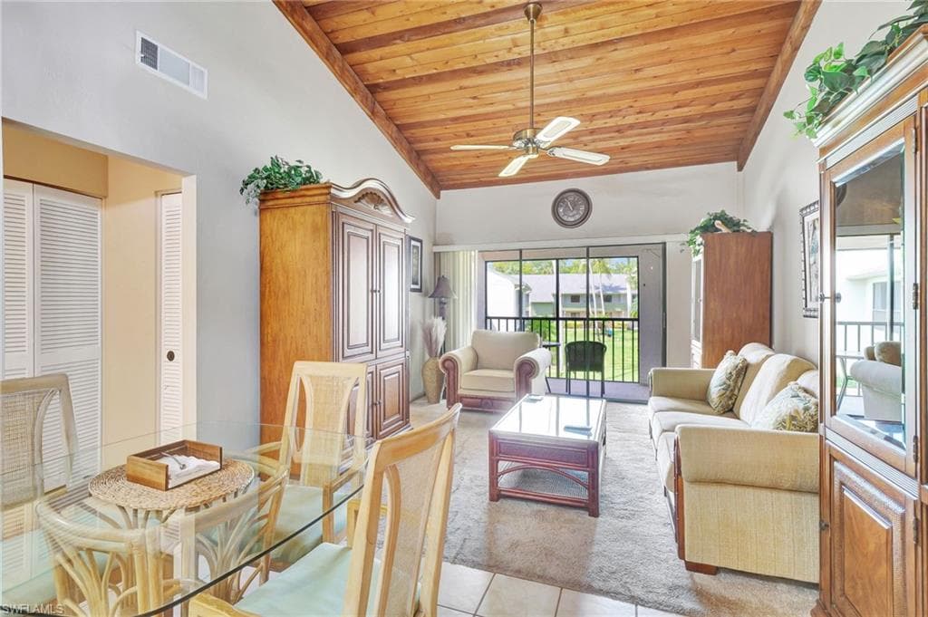 2972 Kings Lake BLVD 2972 NAPLES, FL 34112