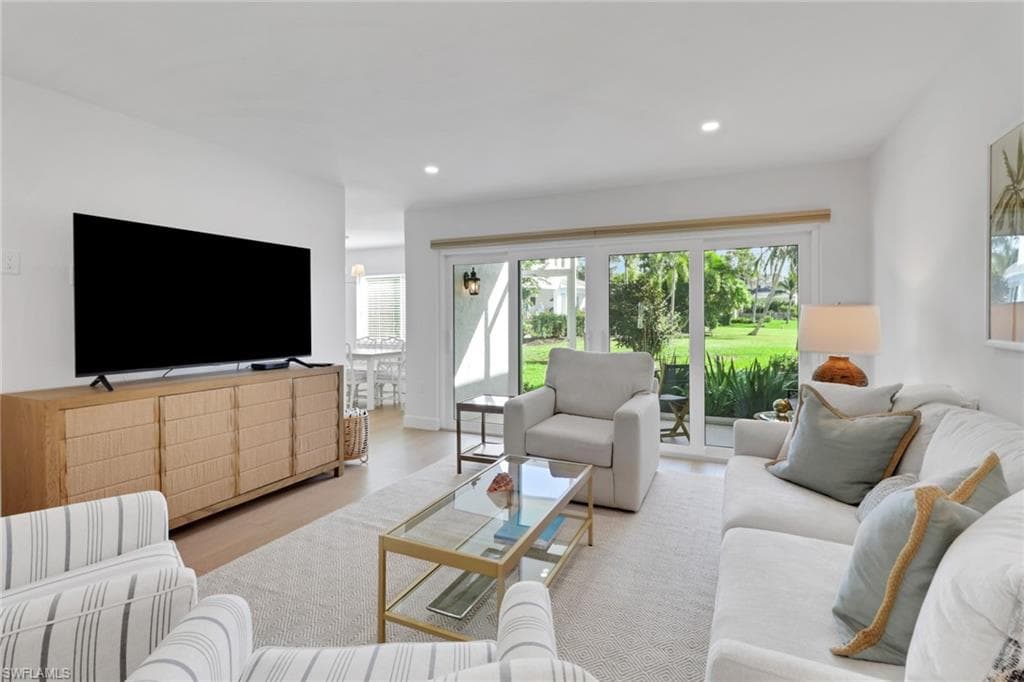 4160 Crayton RD A4 NAPLES, FL 34103