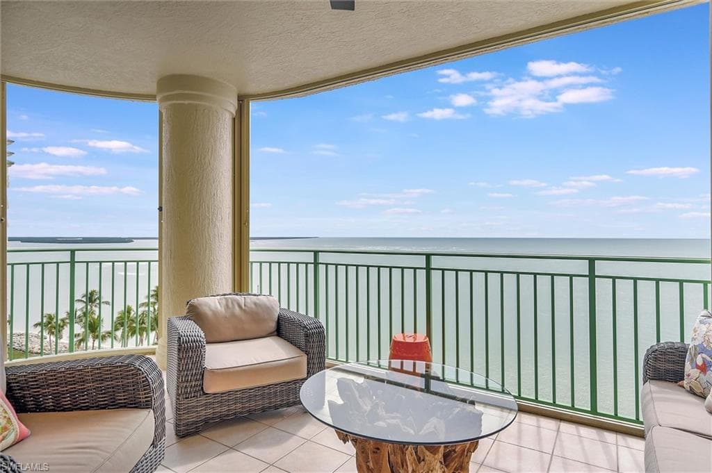 980 Cape Marco DR 902 MARCO ISLAND, FL 34145