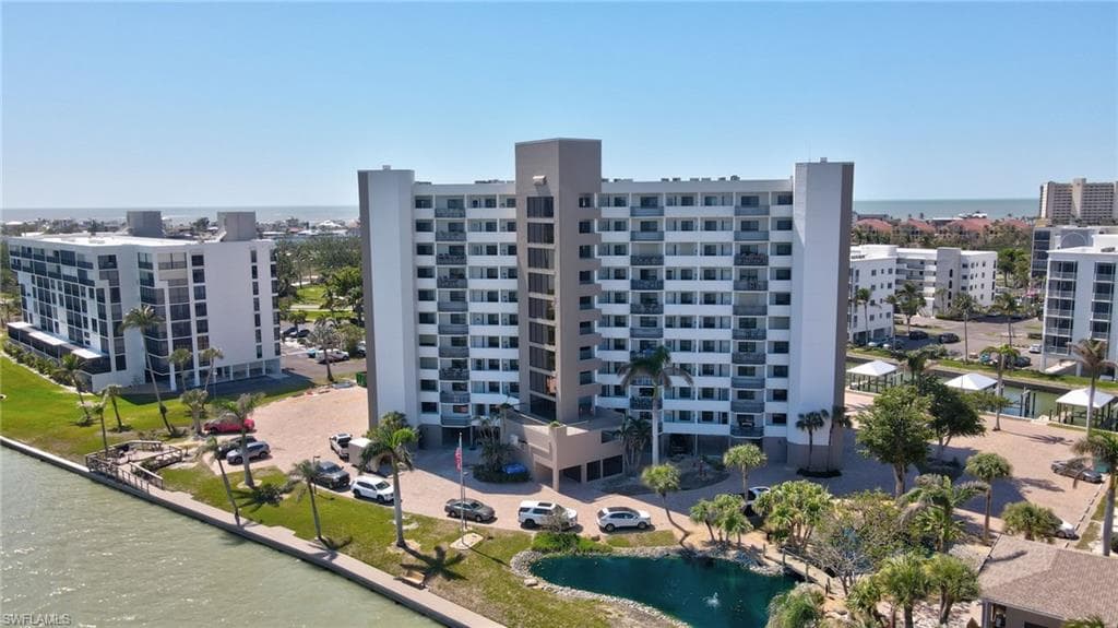 4263 Bay Beach LN 714 FORT MYERS BEACH, FL 33931