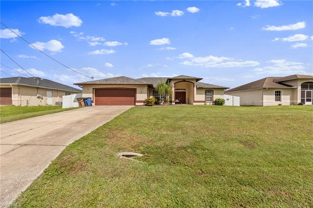 3012 3rd ST W LEHIGH ACRES, FL 33971