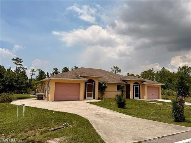 1221-1223 E 12th ST LEHIGH ACRES, FL 33972