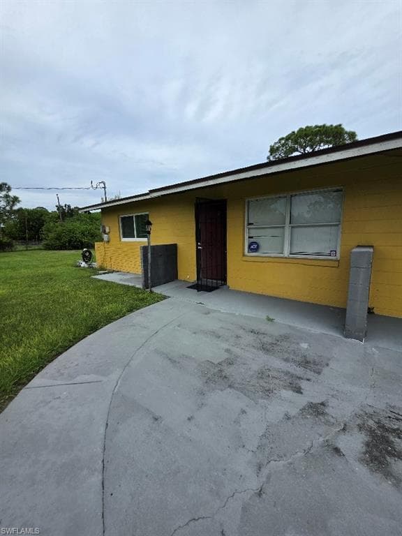 707 Joel BLVD B LEHIGH ACRES, FL 33936