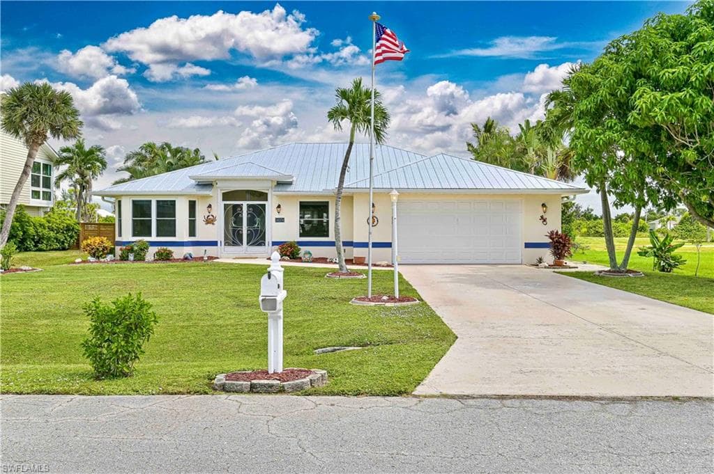 14374 Tamarac DR BOKEELIA, FL 33922