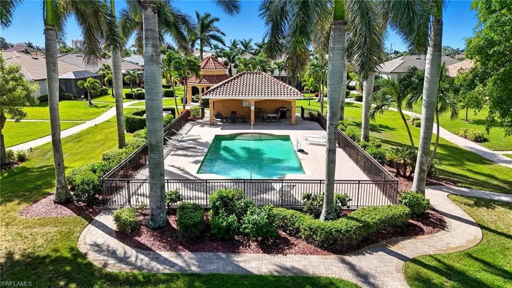 4916 SW 19th PL CAPE CORAL, FL 33914