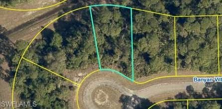 677 Nassau CIR LABELLE, FL 33935