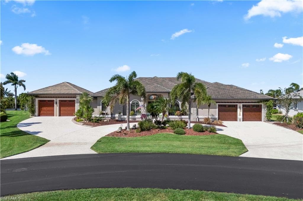 2853 SW 47th TER CAPE CORAL, FL 33914