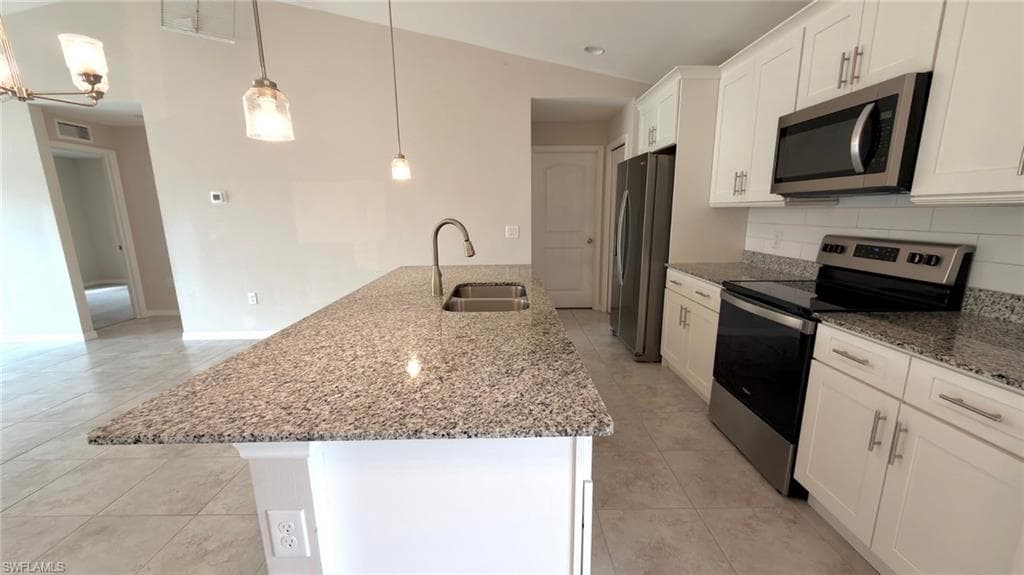2912 NW 22nd AVE CAPE CORAL, FL 33993