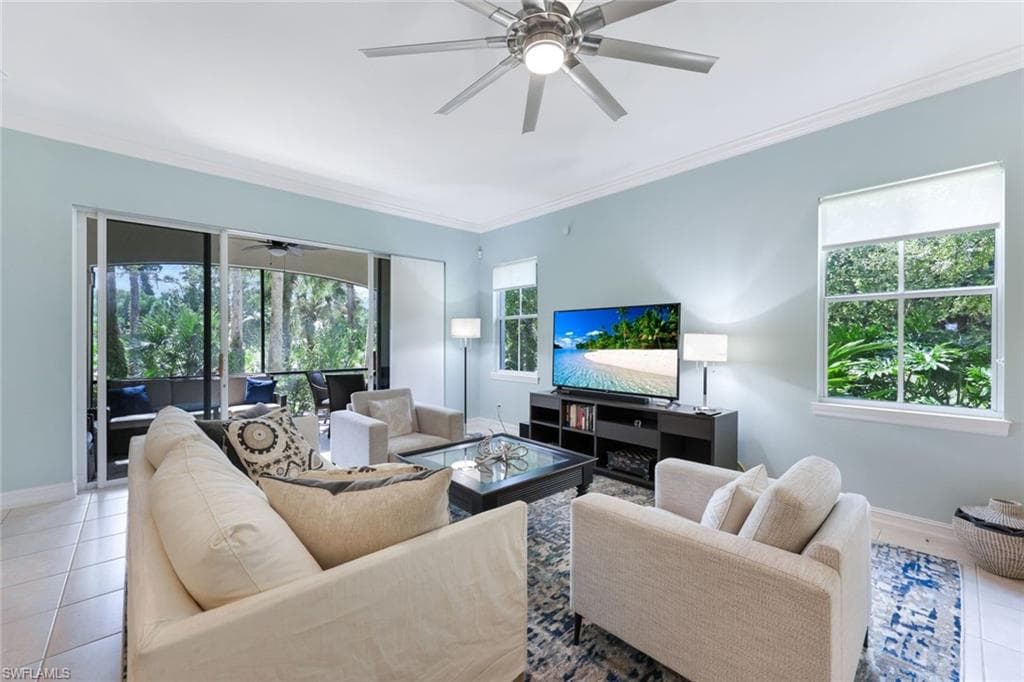 2662 Bolero DR 10 NAPLES, FL 34109
