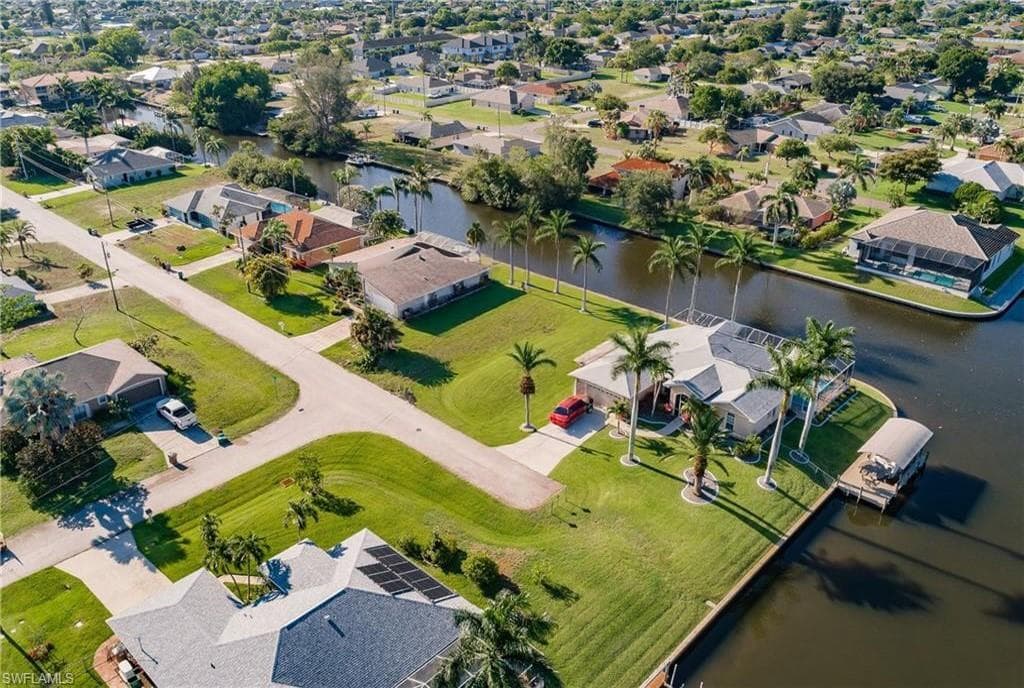 144 SW 34th LN CAPE CORAL, FL 33914