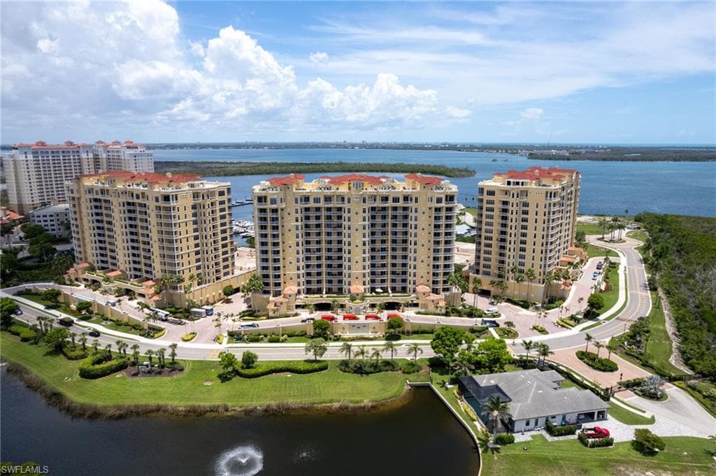 6061 Silver King BLVD 306 CAPE CORAL, FL 33914