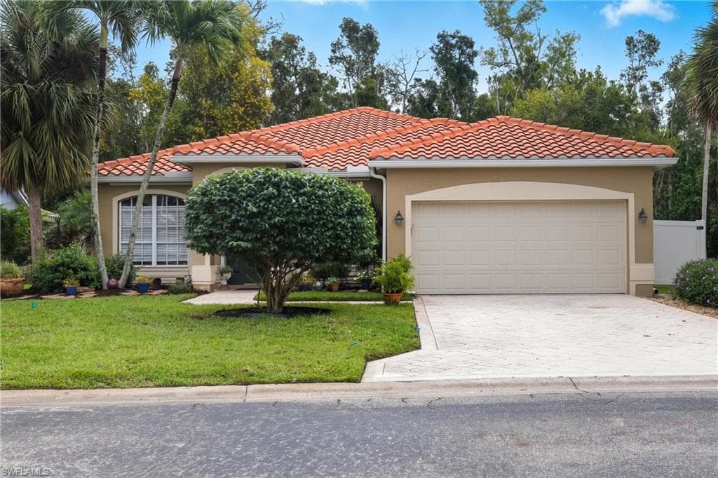 7750 Cameron CIR FORT MYERS, FL 33912