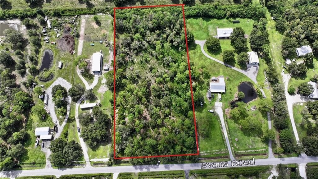 2005 Evans RD LABELLE, FL 33935