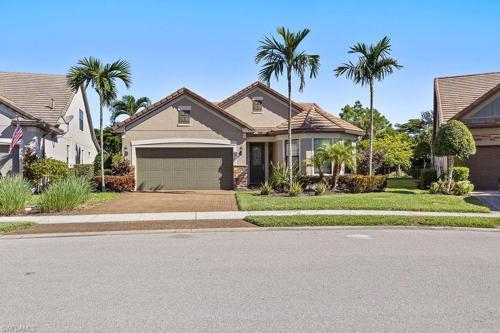 16133 Camden Lakes CIR NAPLES, FL 34110
