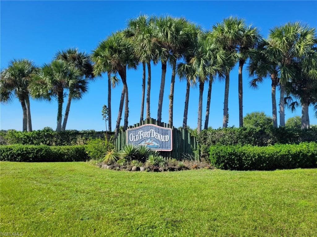 5291 River Blossom LN FORT DENAUD, FL 33935