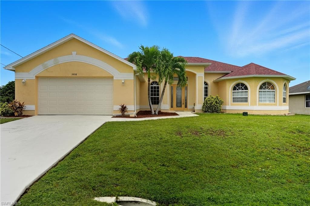 3908 15th ST SW LEHIGH ACRES, FL 33976