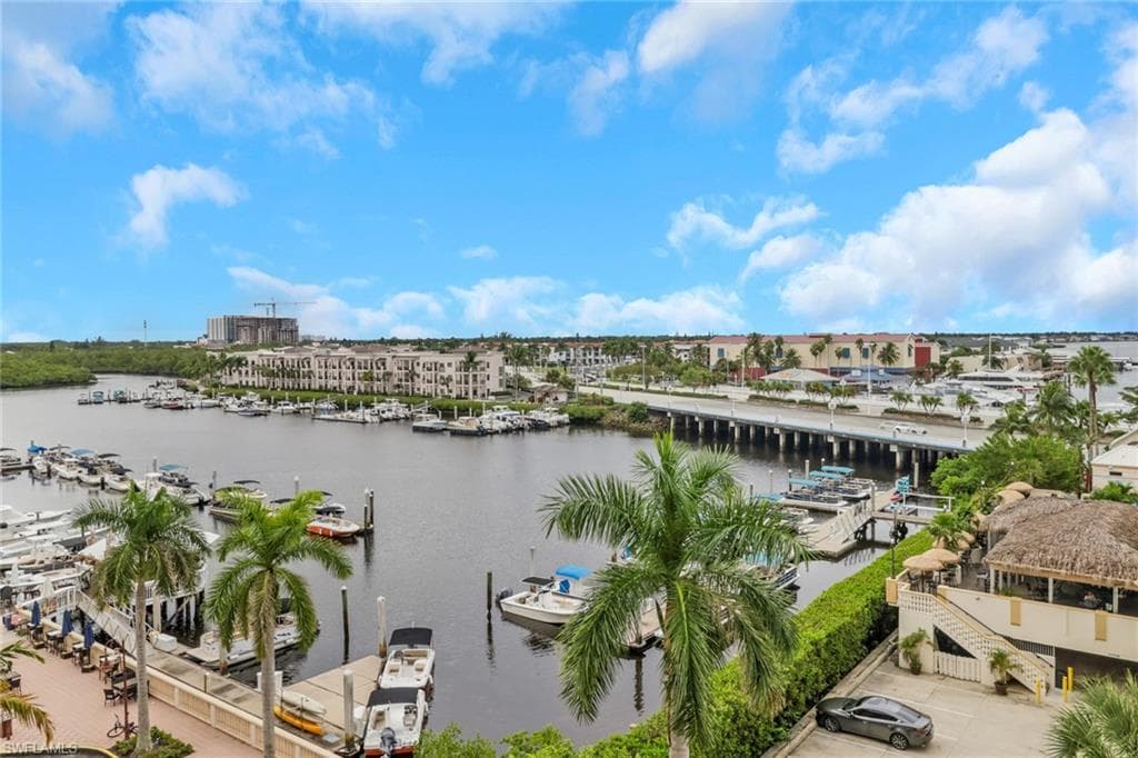 450 Bayfront PL 4509 NAPLES, FL 34102