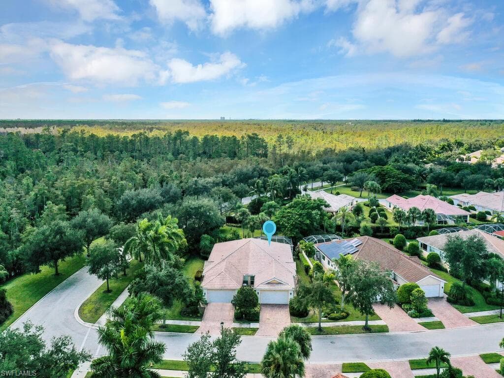 8084 Xenia LN NAPLES, FL 34114