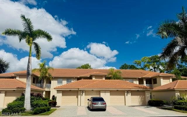 3977 Bishopwood CT E 203 NAPLES, FL 34114