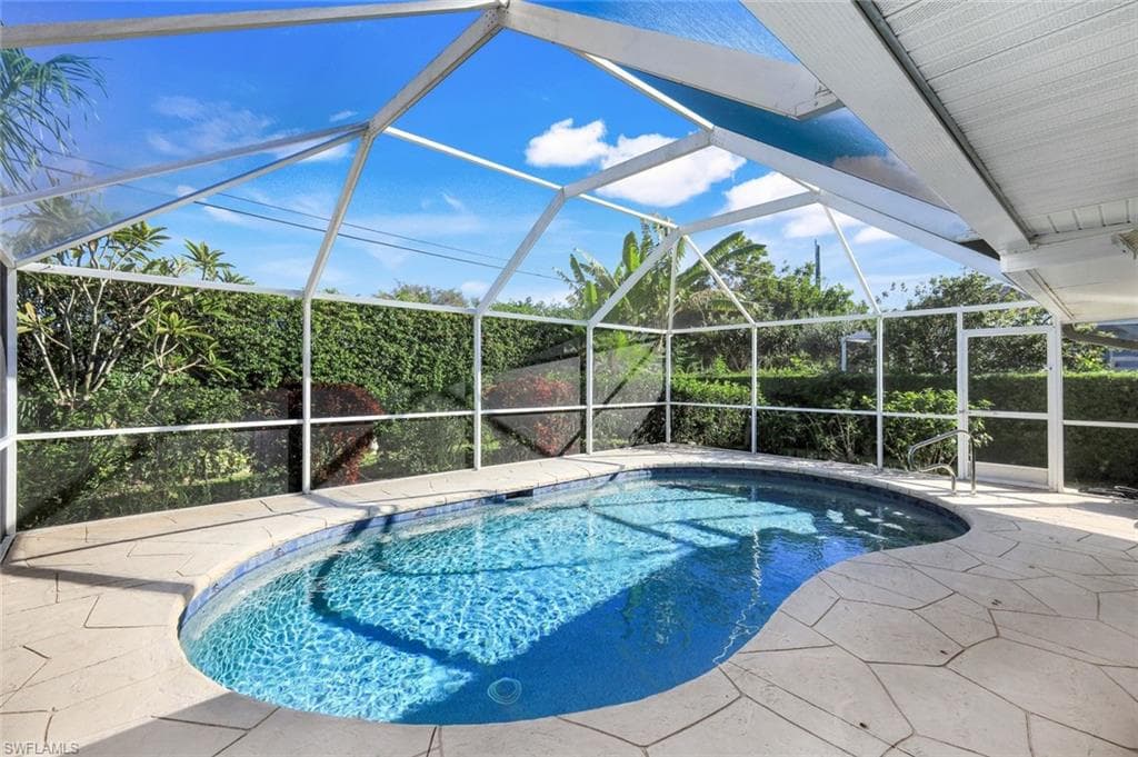 623 98th AVE N NAPLES, FL 34108