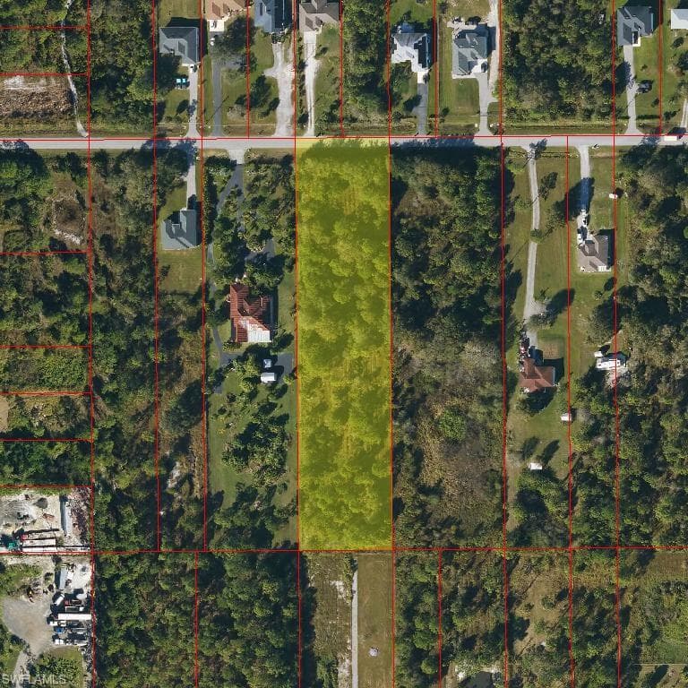58 AVE NE NAPLES, FL 34120