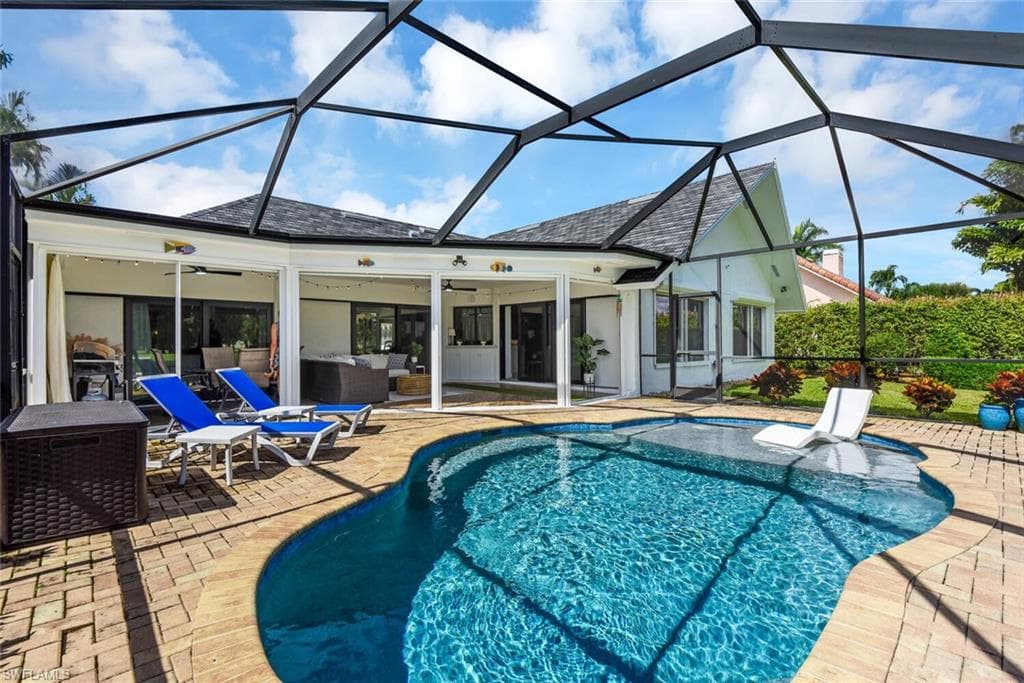 167 Torrey Pines PT NAPLES, FL 34113