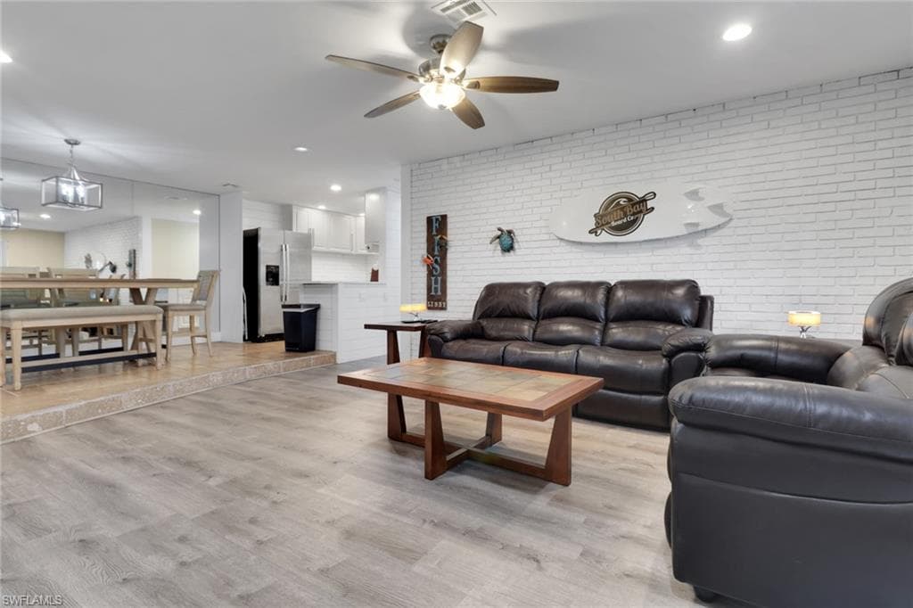 159 Teryl RD E3 NAPLES, FL 34112