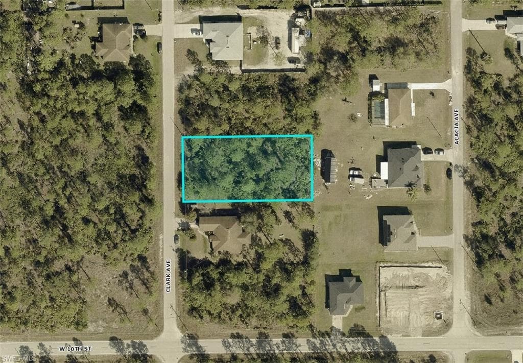 1004 Clark AVE LEHIGH ACRES, FL 33972