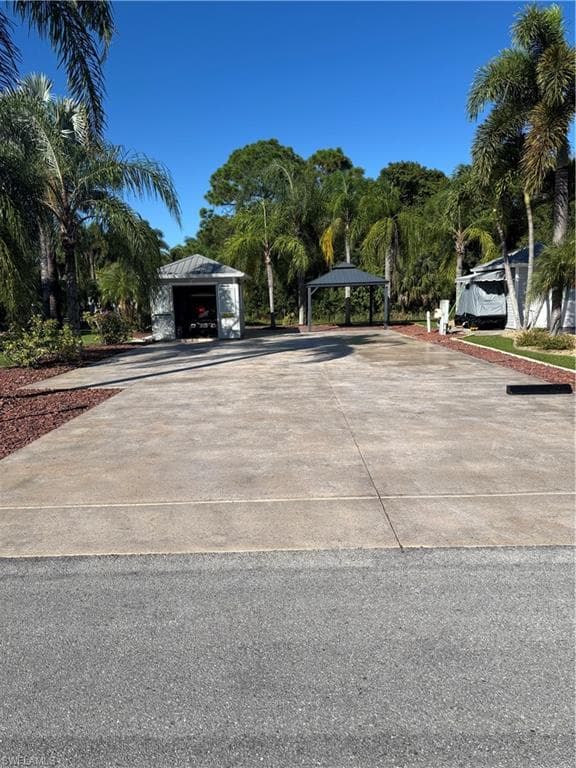 5770 Cypress Woods Resort DR FORT MYERS, FL 33905