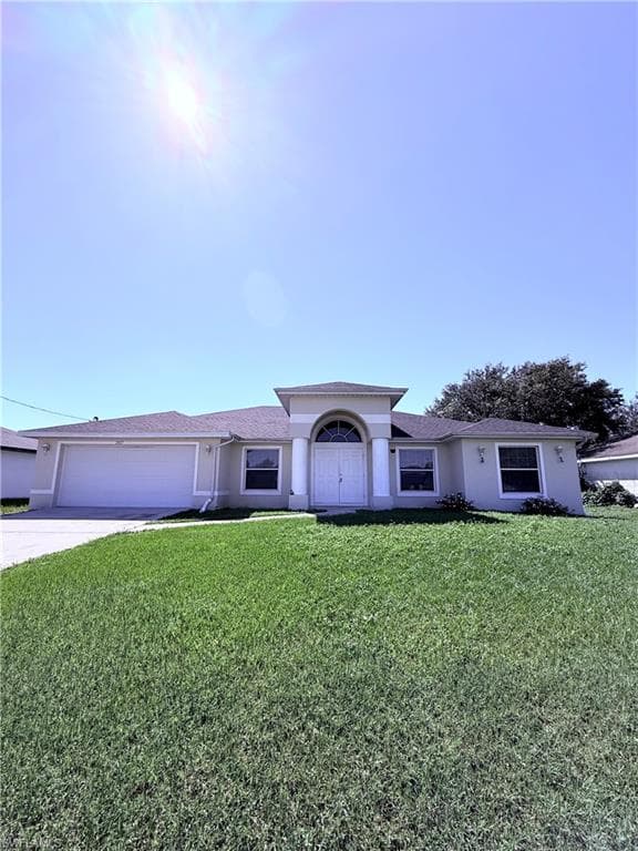 2807 26th ST SW LEHIGH ACRES, FL 33976