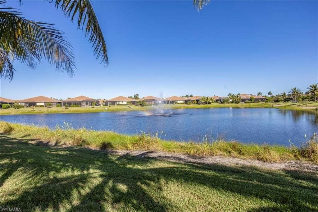 8160 Venetian Pointe DR FORT MYERS, FL 33908