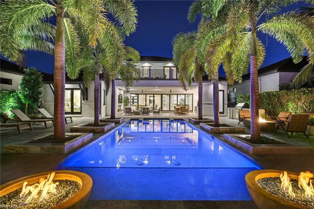 1667 Vinland WAY NAPLES, FL 34105