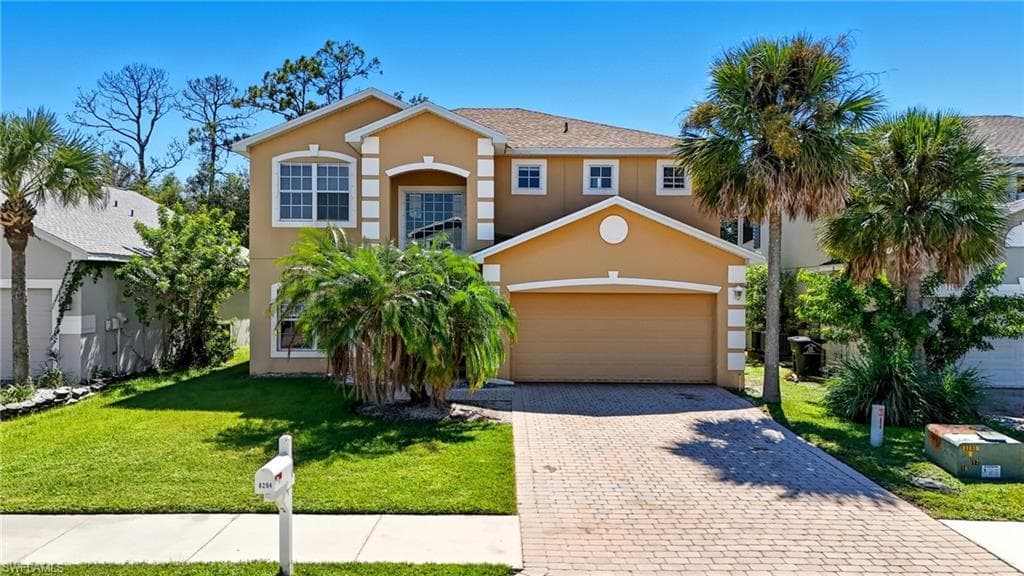 8294 Silver Birch WAY LEHIGH ACRES, FL 33971