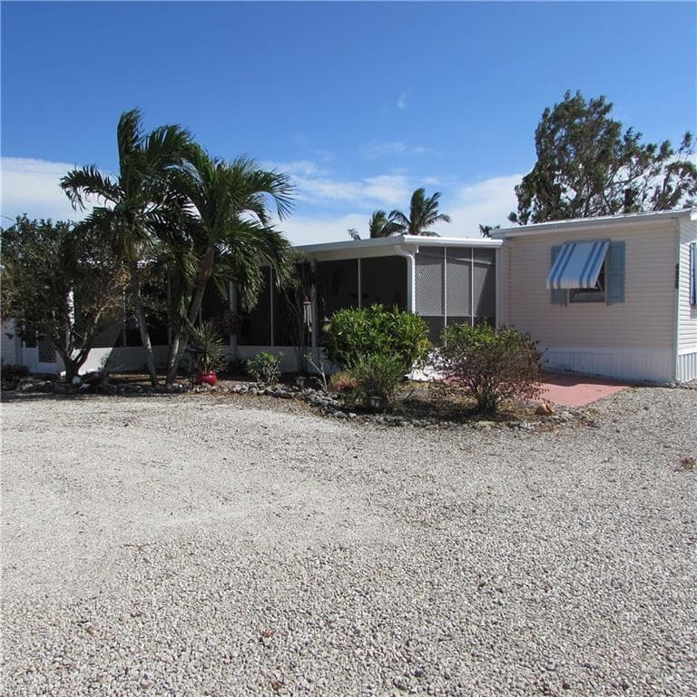 4839 Flamingo DR ST. JAMES CITY, FL 33956