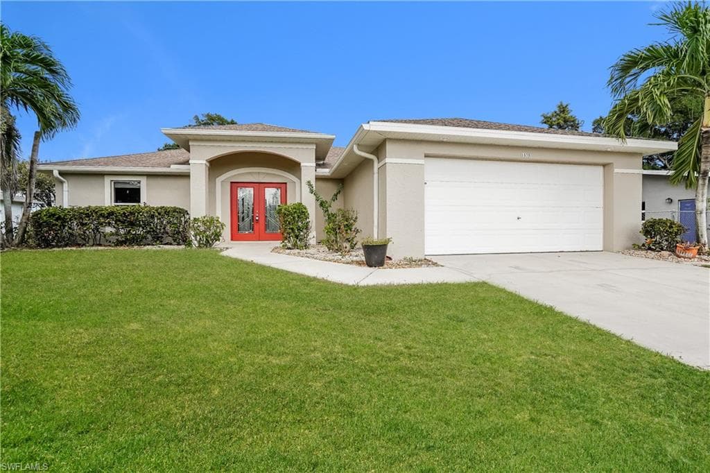 1535 SE 42nd TER CAPE CORAL, FL 33904