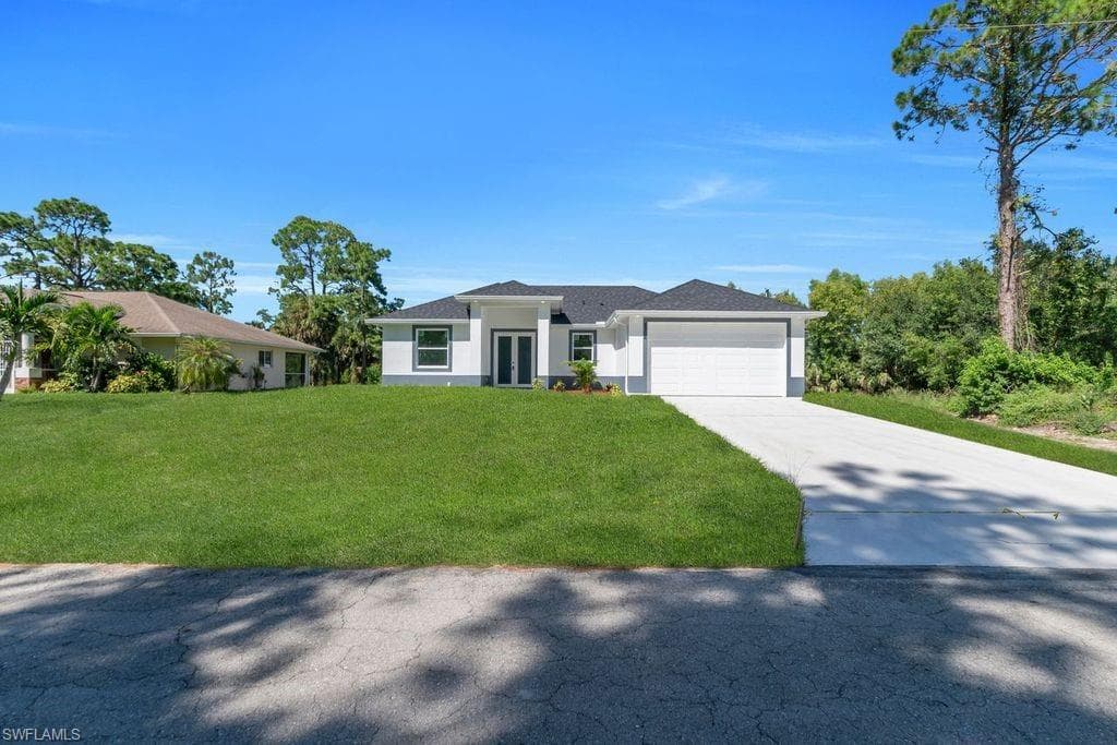 2906 14th ST W LEHIGH ACRES, FL 33971