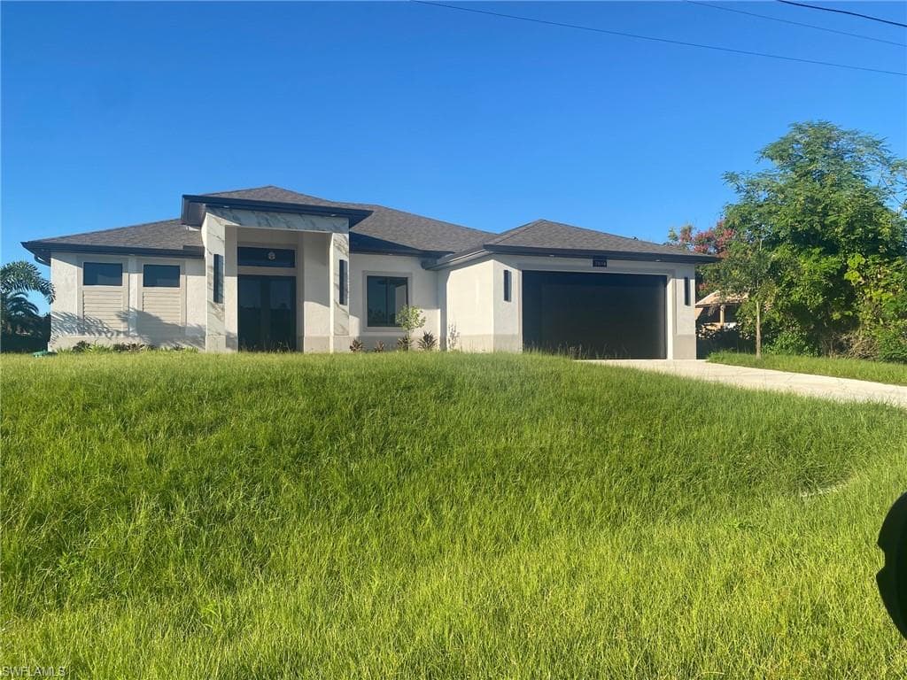 3014 6th ST W LEHIGH ACRES, FL 33971