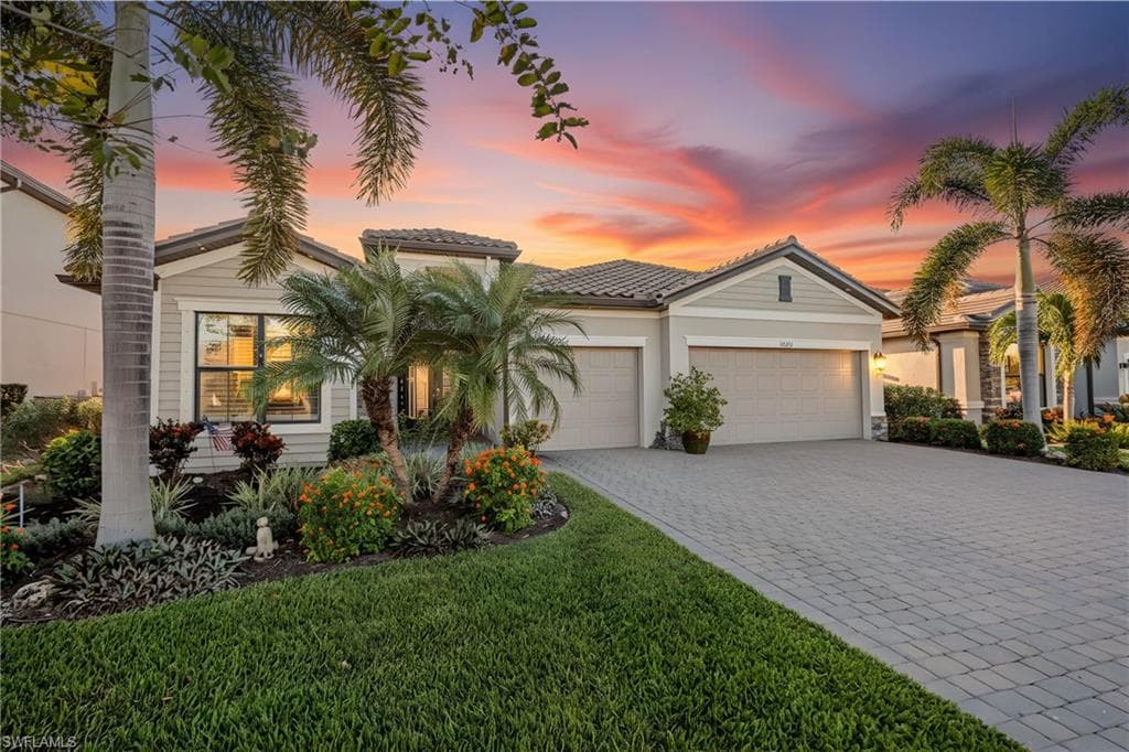 19816 Beechcrest PL ESTERO, FL 33928