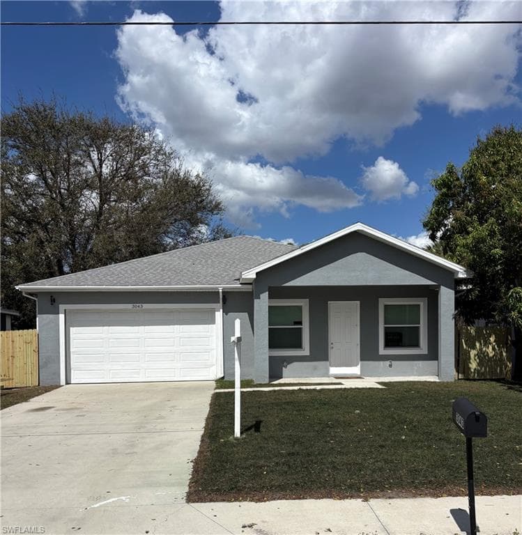 3043 Dunbar AVE FORT MYERS, FL 33916
