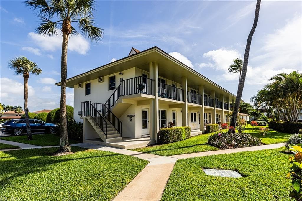 235 Seaview CT G1 MARCO ISLAND, FL 34145